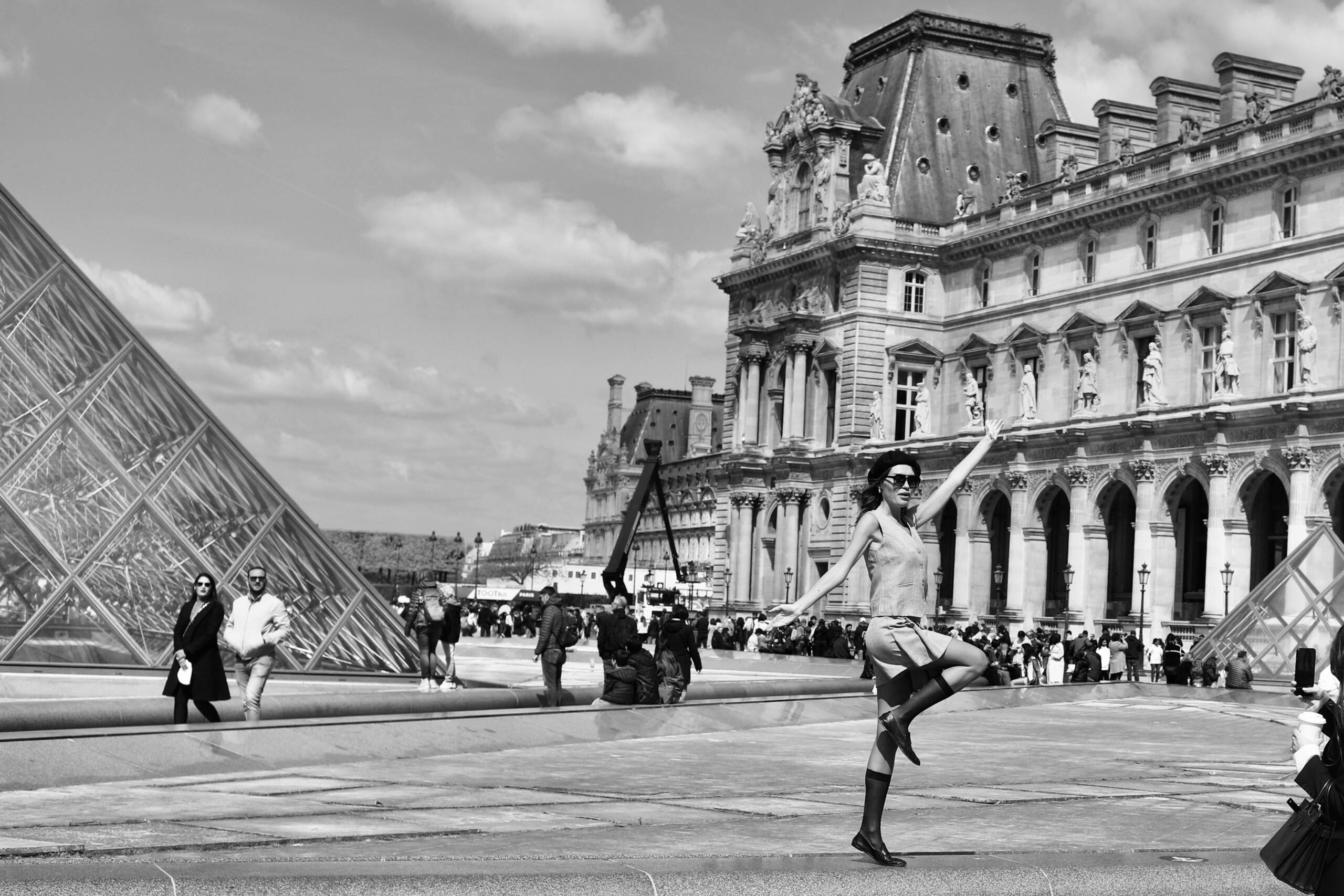 image from Parisian Chic: Effortless Elegance at the Louvre